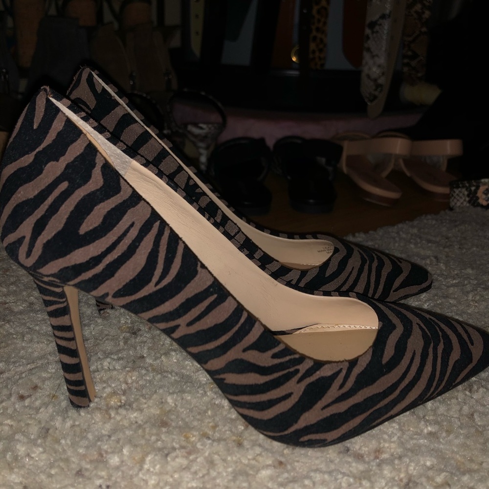 Vince camuto pump
